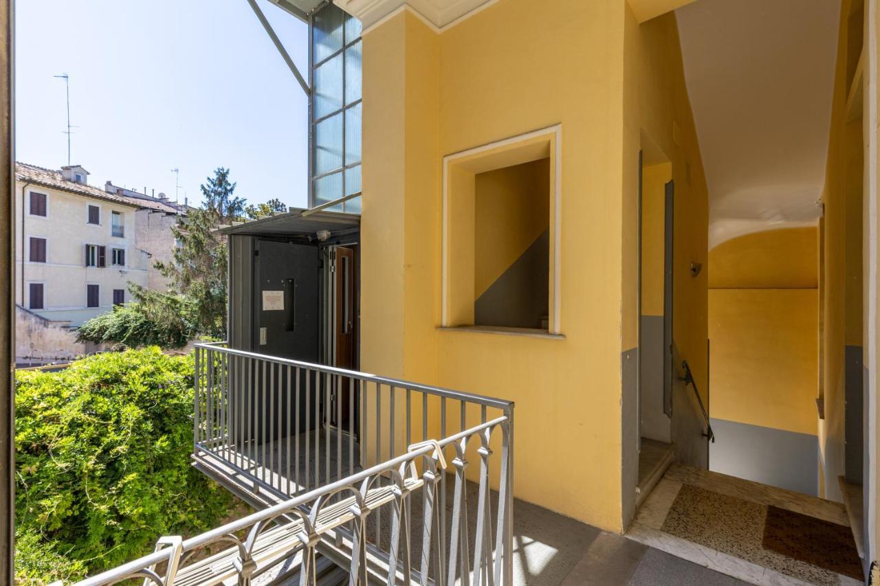Suite 151 - City Center Рим Экстерьер фото