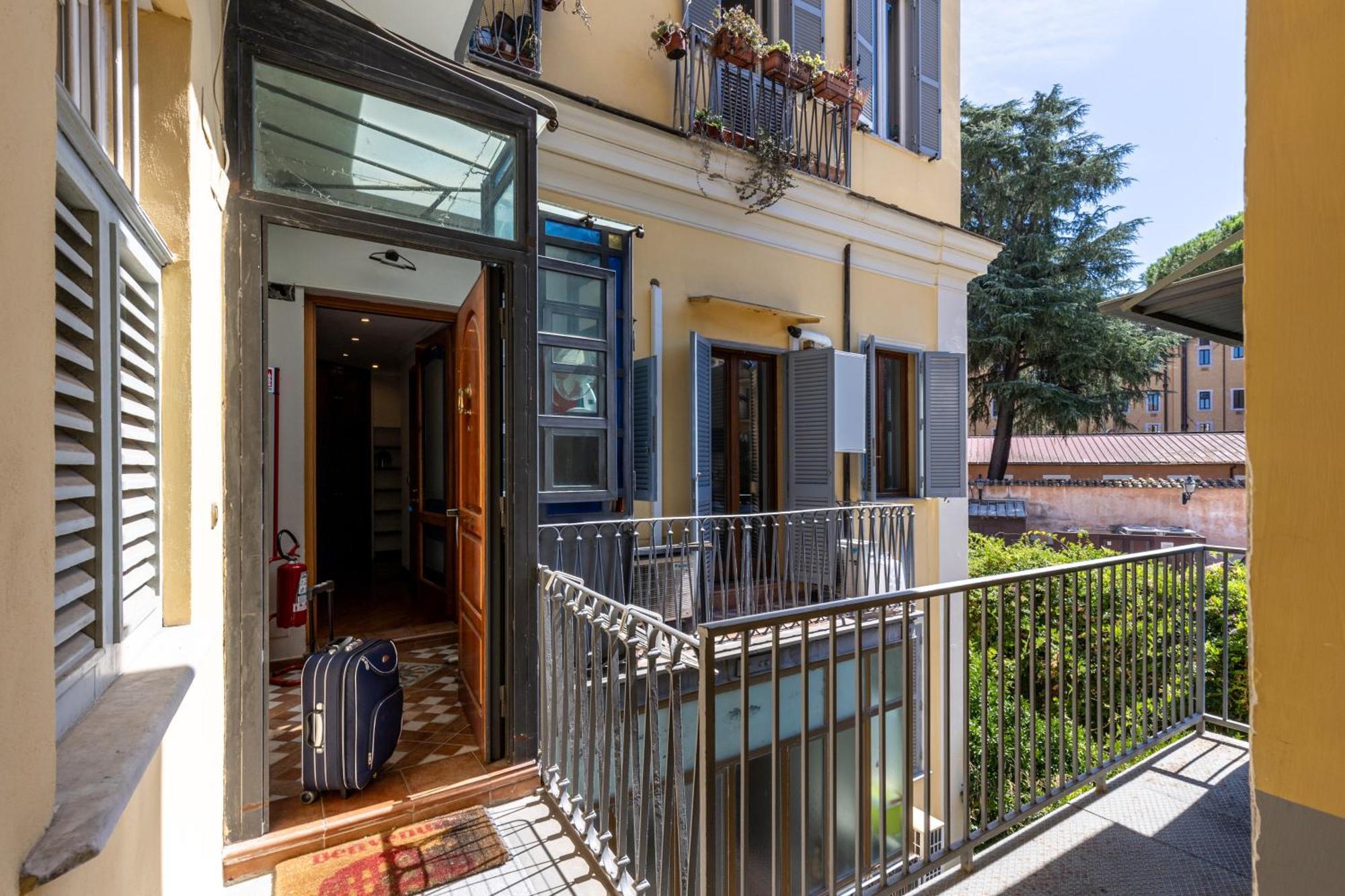 Suite 151 - City Center Рим Экстерьер фото
